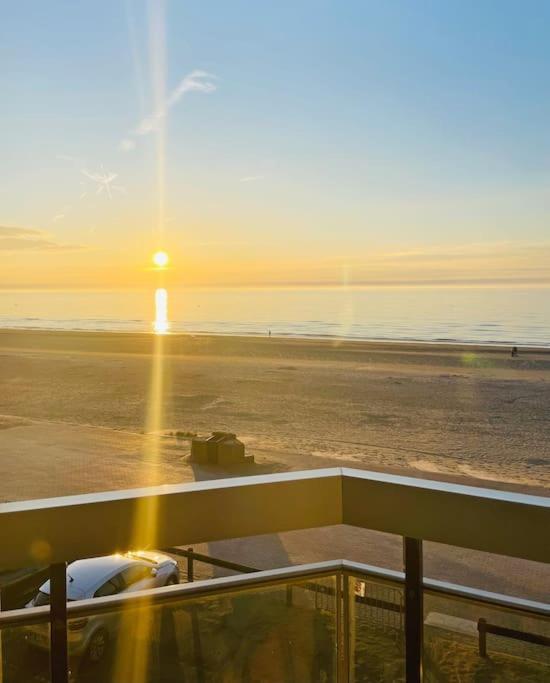 Appartement Vue Frontale Mer, 4 Personnes Bray-Dunes Exteriér fotografie